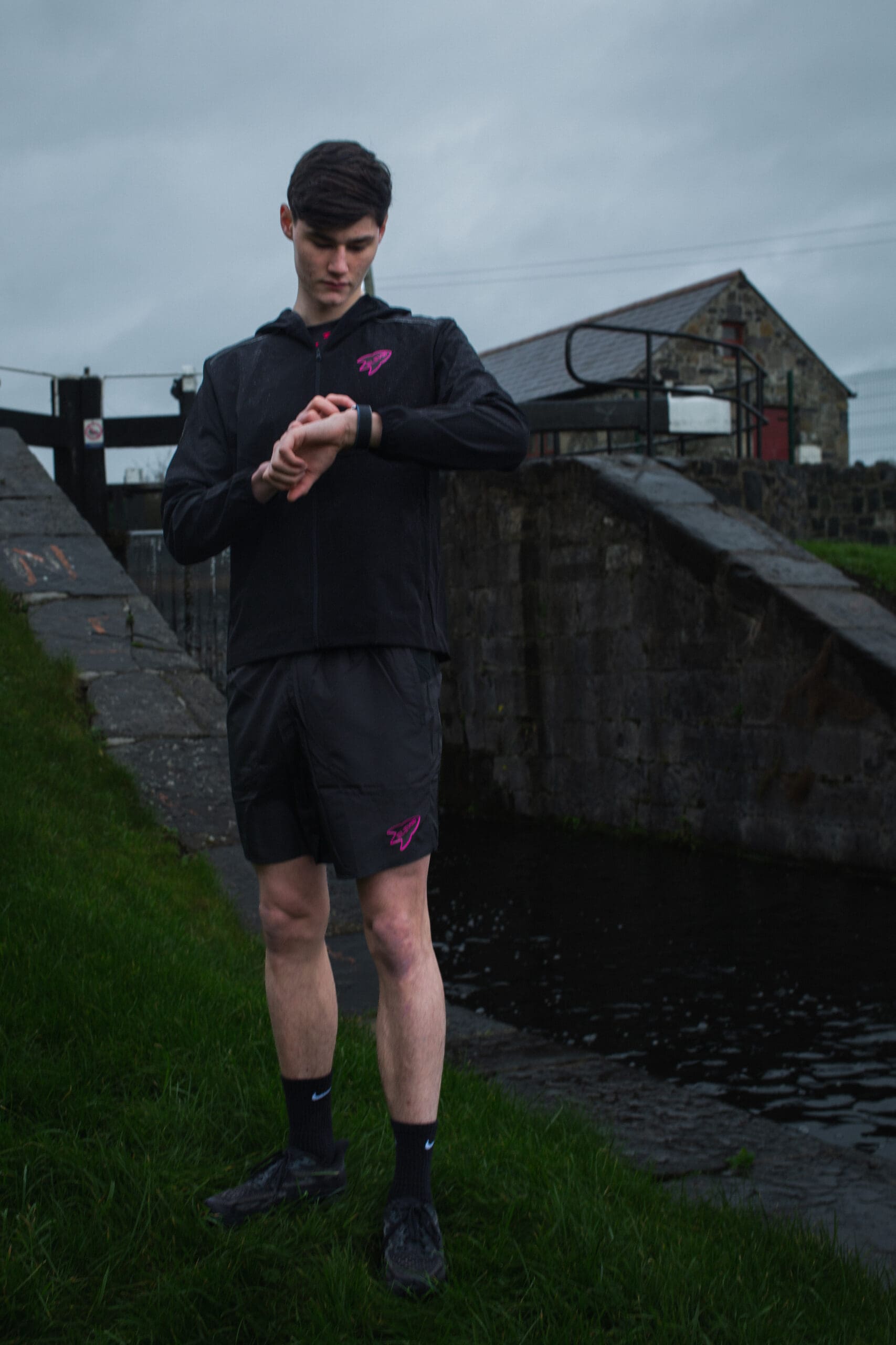 Men's Tek Windbreaker - Image 3