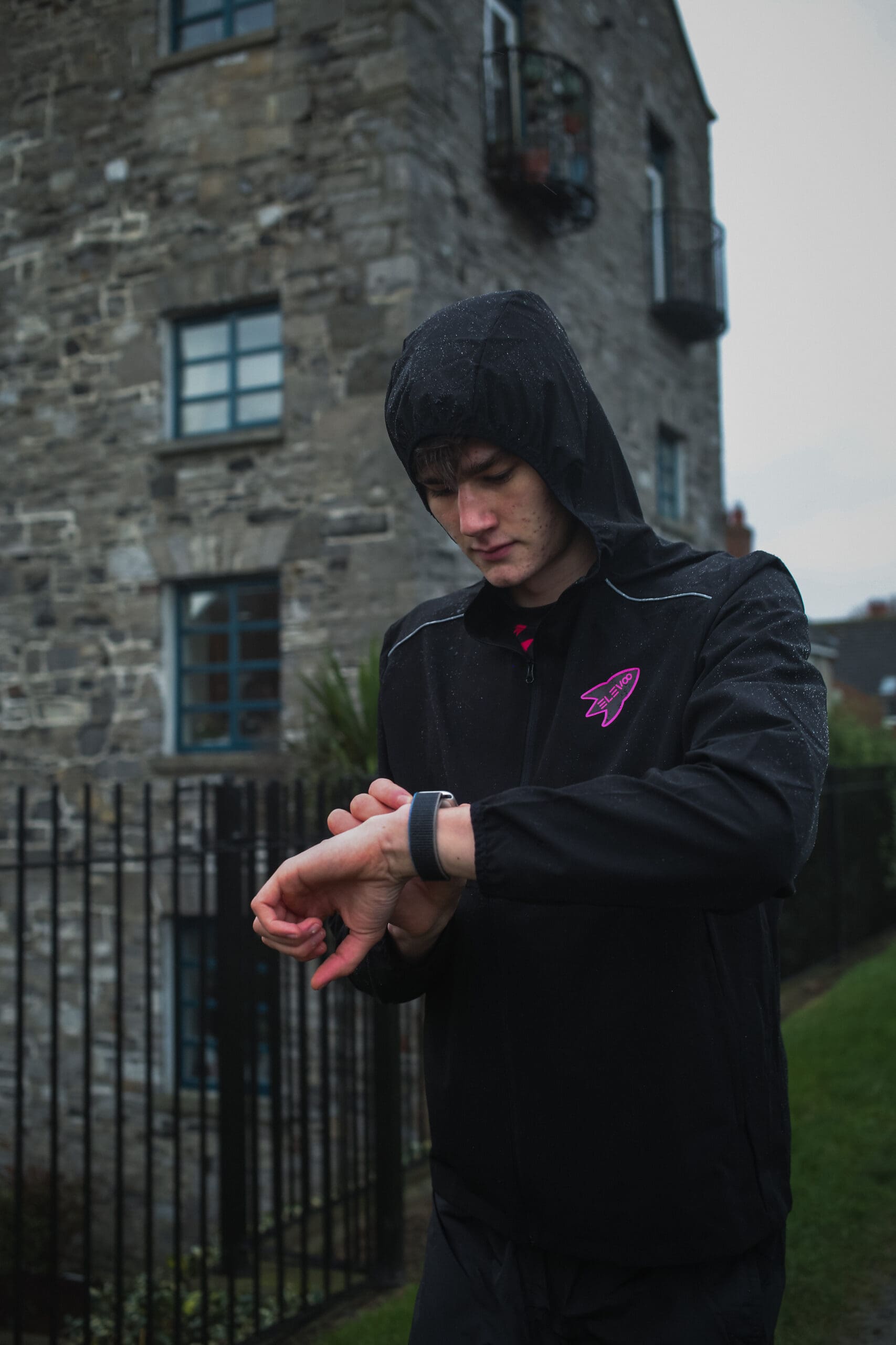 Men's Tek Windbreaker - Image 2